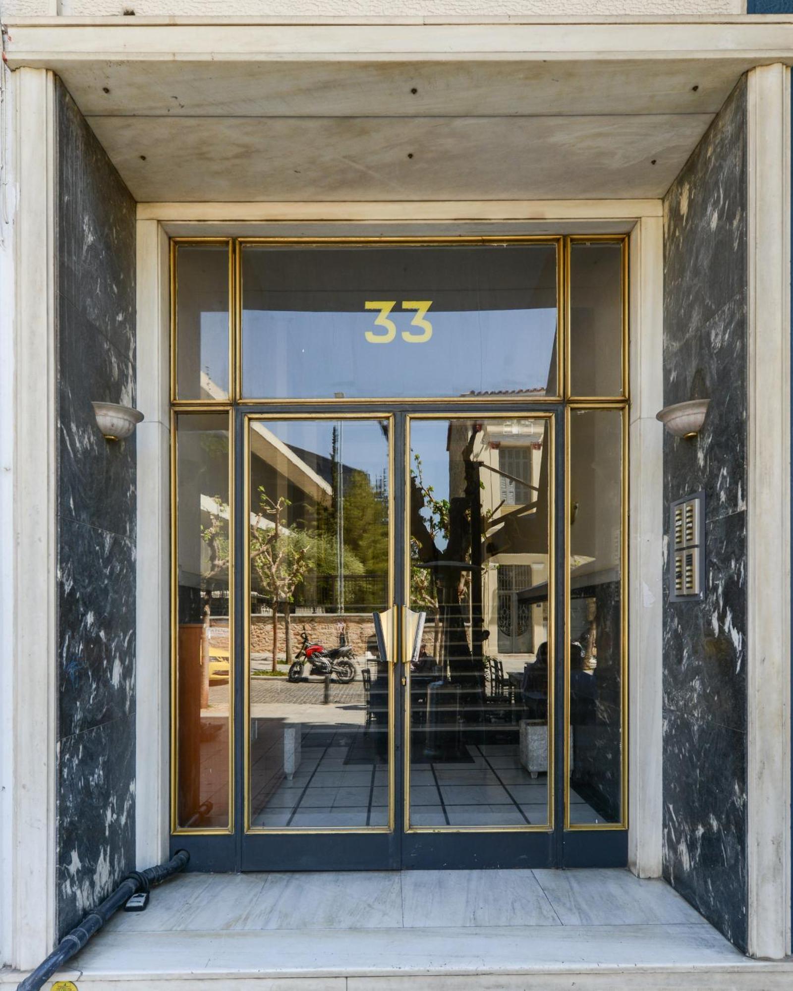 Athenean Classic Apartment At Acropolis Museum & Metro Экстерьер фото